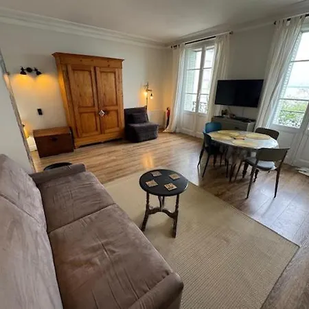 Le Beaupre Face Au Leman Apartment *