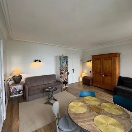 Apartment Le Beaupre Face Au Leman Evian-les-Bains